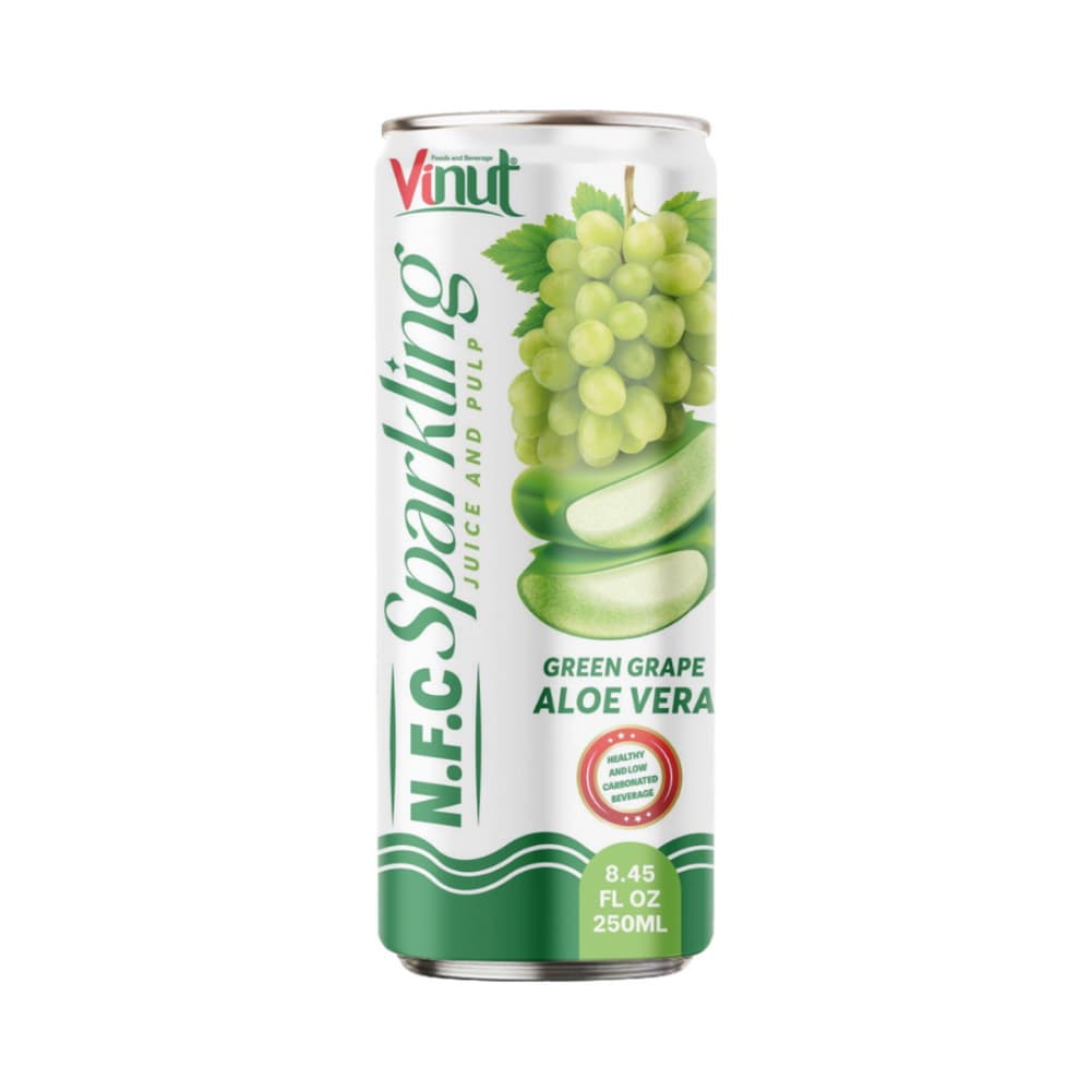 VINUT משקה מוגז עדין N.F.C ענבים ירוקים ואלוורה עם חתיכות פרי, פחית סלים, 8.45 fl oz (250 mL)